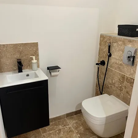 Apartment Repaire - Le Repaire De Maltus 